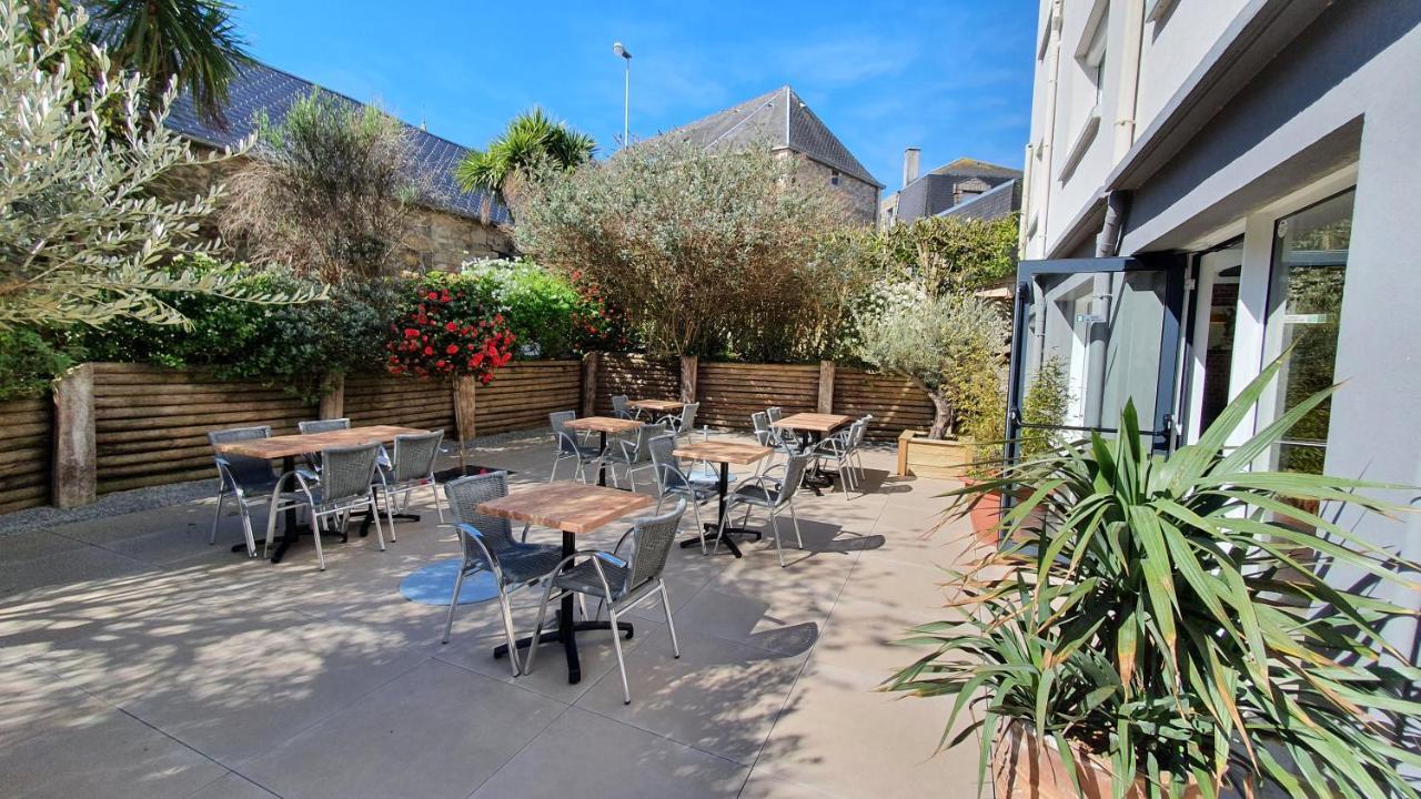 Hotel Les Pieux En Cotentin Exterior photo