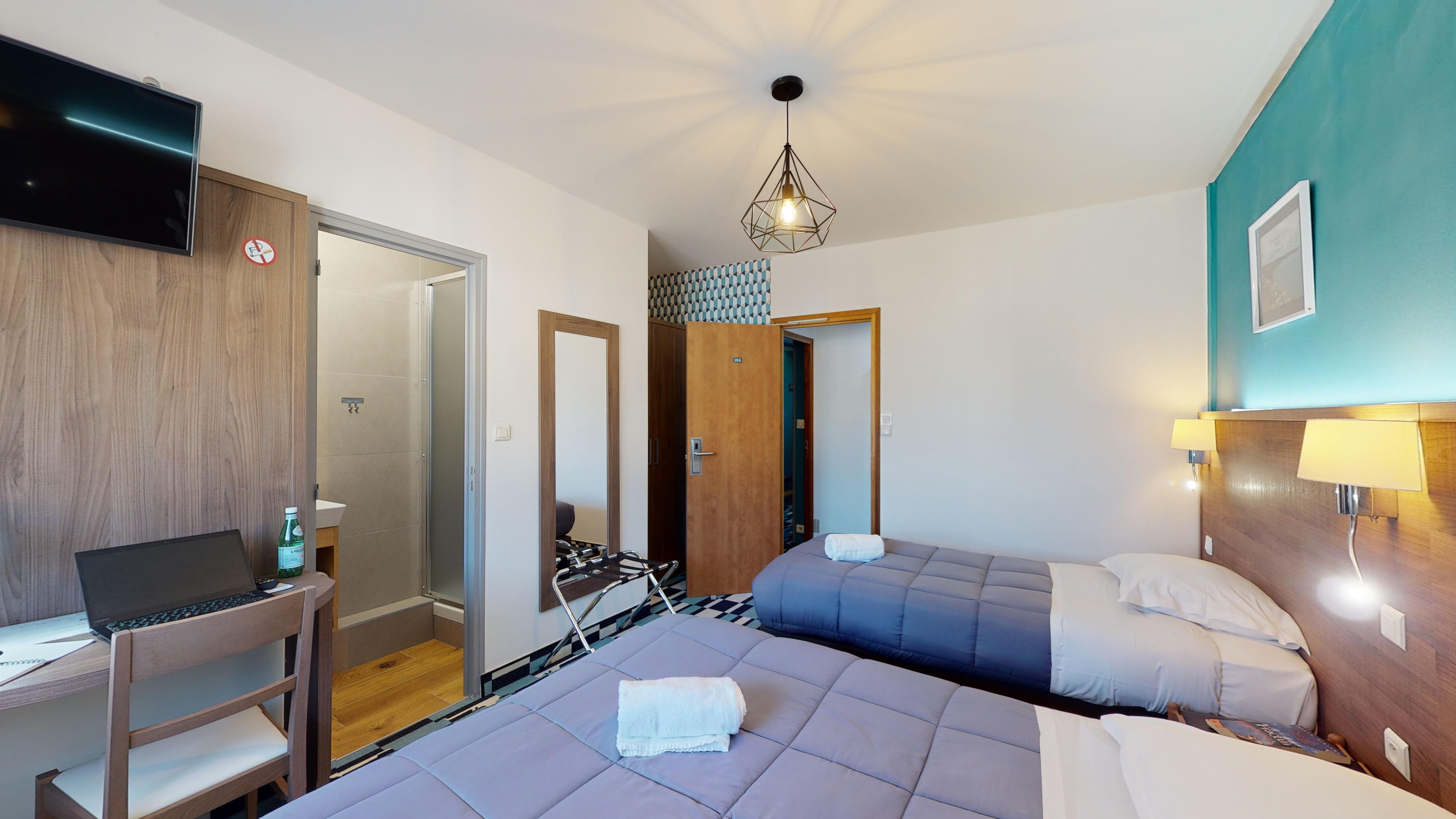 Hotel Les Pieux En Cotentin Exterior photo